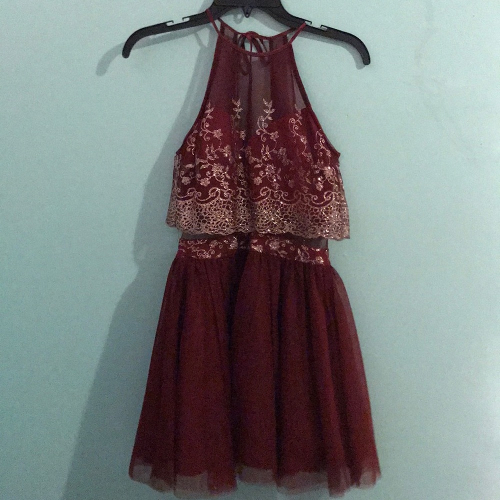 Dillard’s Formal Dress (Size 1)